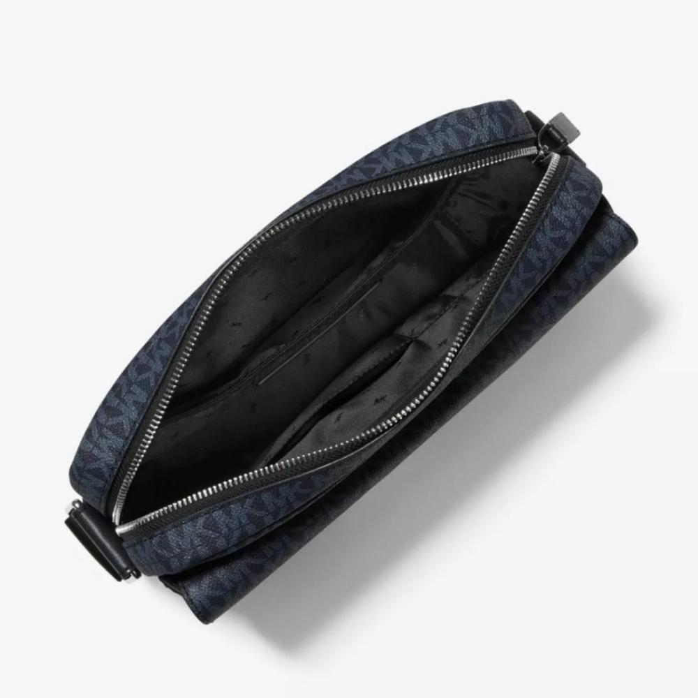 Michael Kors Cooper Logo Camera Bag - Admiral/Pale Blue *NEW* - Picture 2 of 10